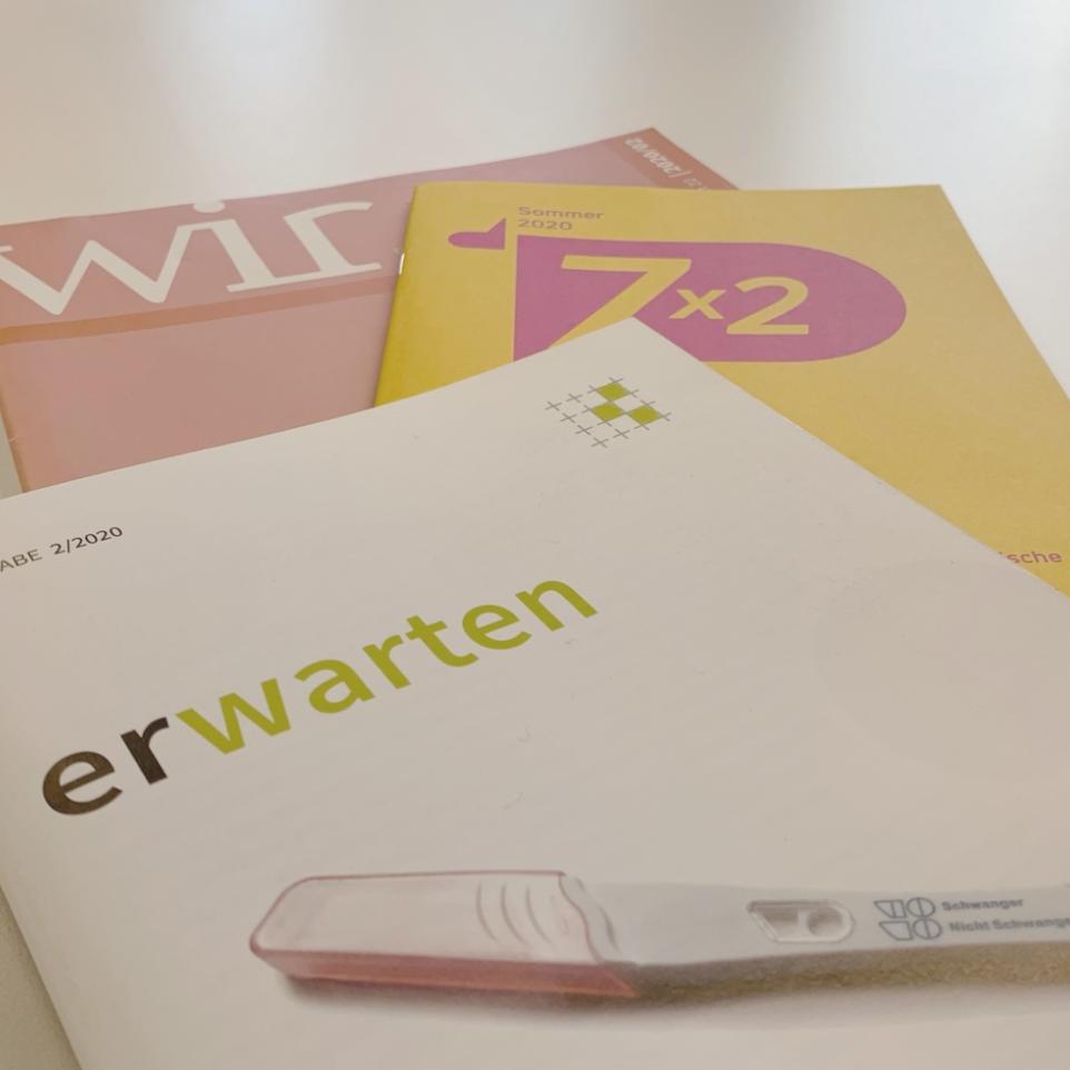 Als 'Pfarrbrief des Jahres' wurden in diesem Jahr drei Publikationen ausgezeichnet: der Pfarrbrief aus St. Agnes in Köln, das Magazin '7x2' der Katholischen Kirche in Düsseldorf Derendorf und Pempelfort sowie das Magazin 'wir' der Seelsorgeeinheit Düsseldorfer Rheinbogen.