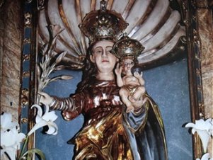 Muttergottes mit den blühenden Lilien