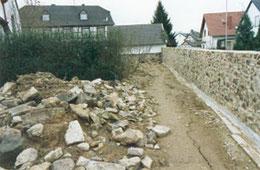 Sanierung der Friedhofsmauer 1992