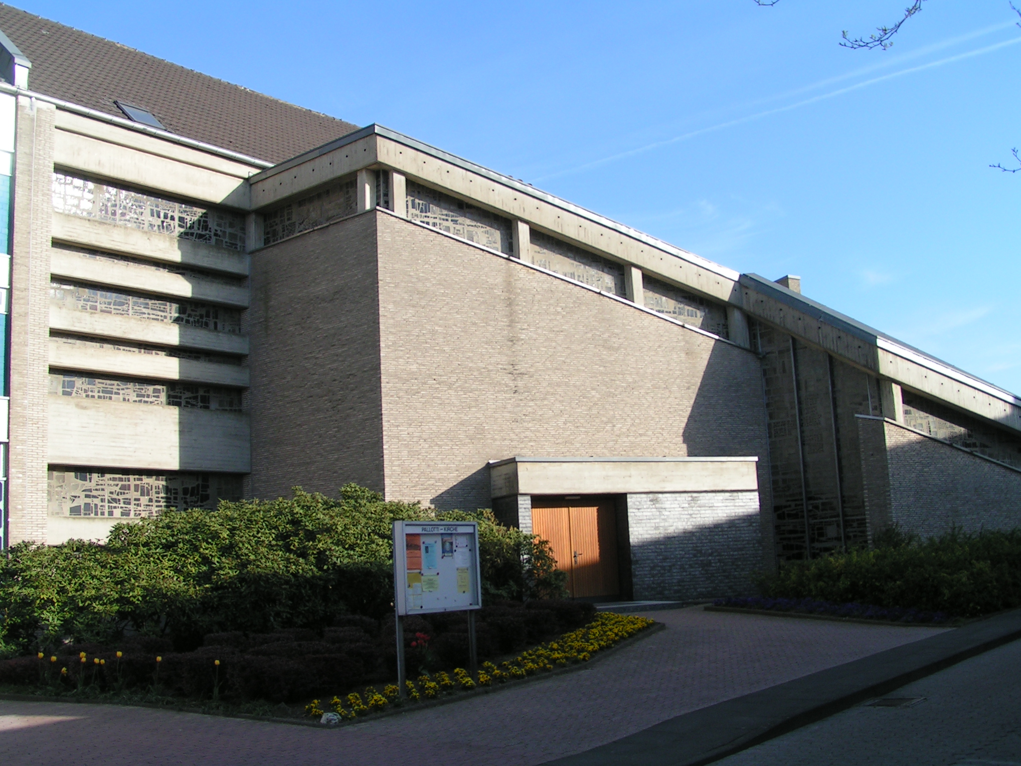 Pallottikirche Eingang