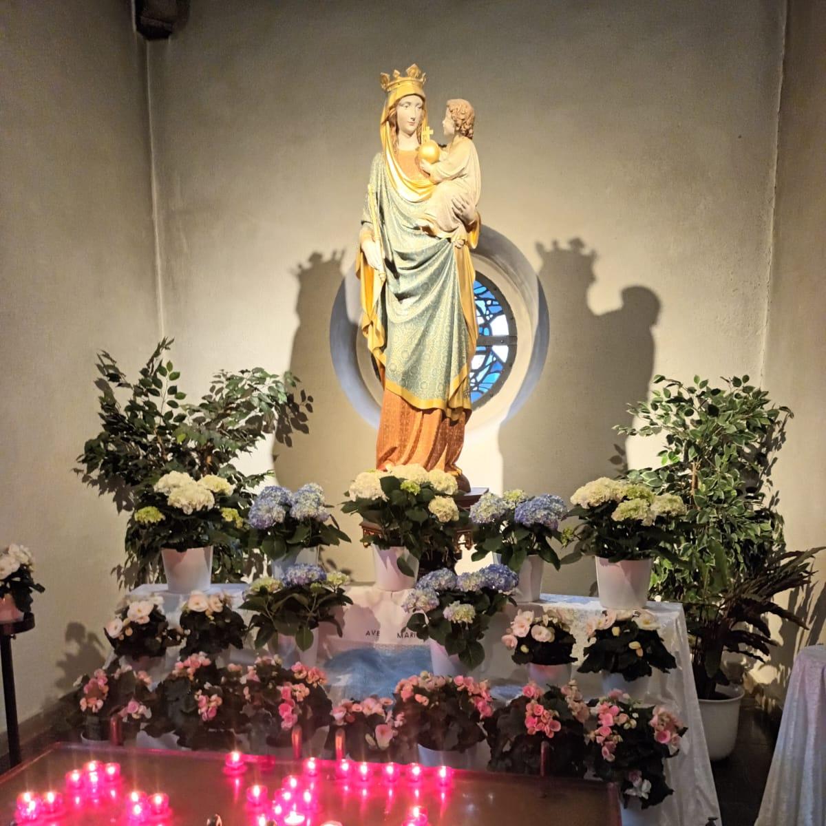Maialtar in St. Martin Rheinbach