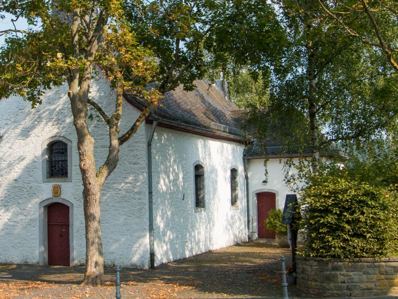 St. Josef Kirche Queckenberg