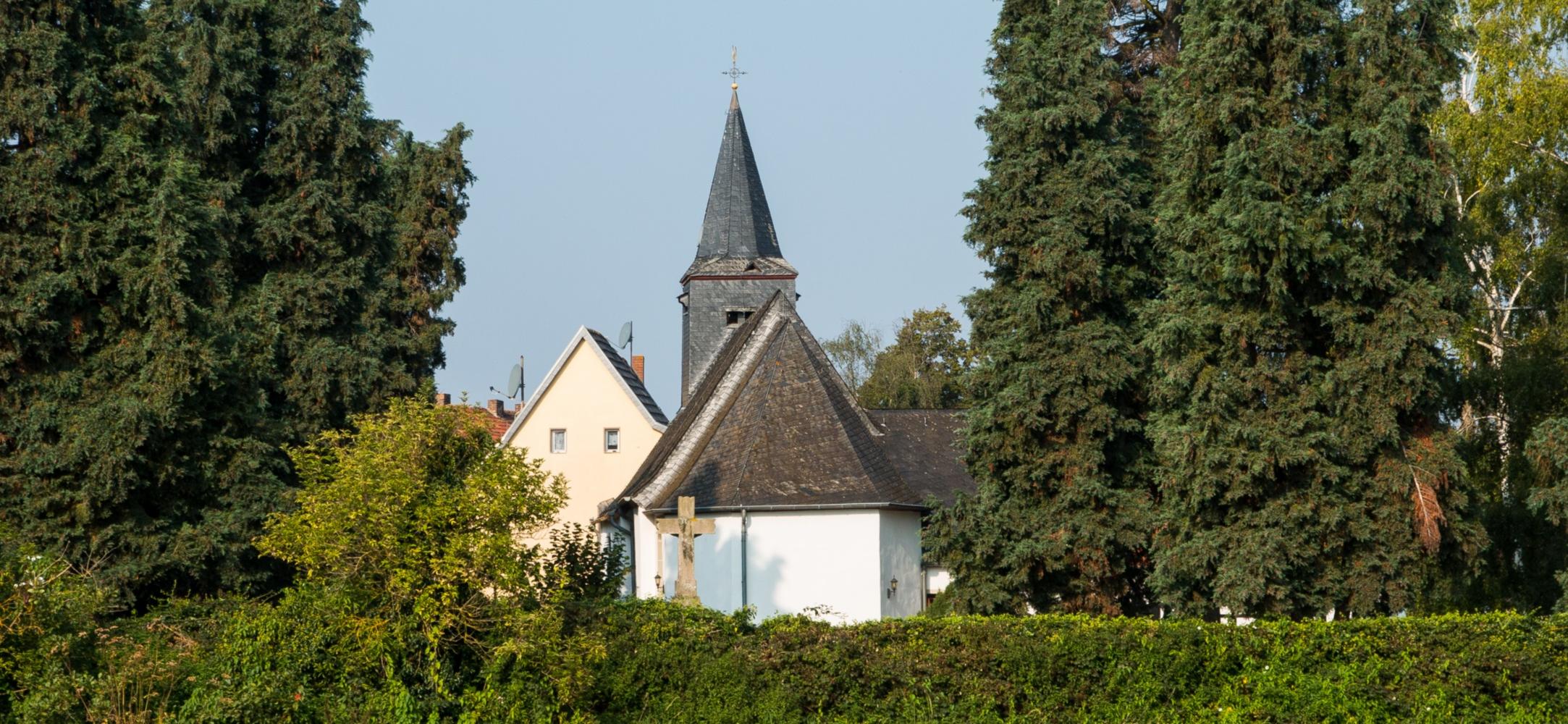 St. Basilides Kirche Ramershoven
